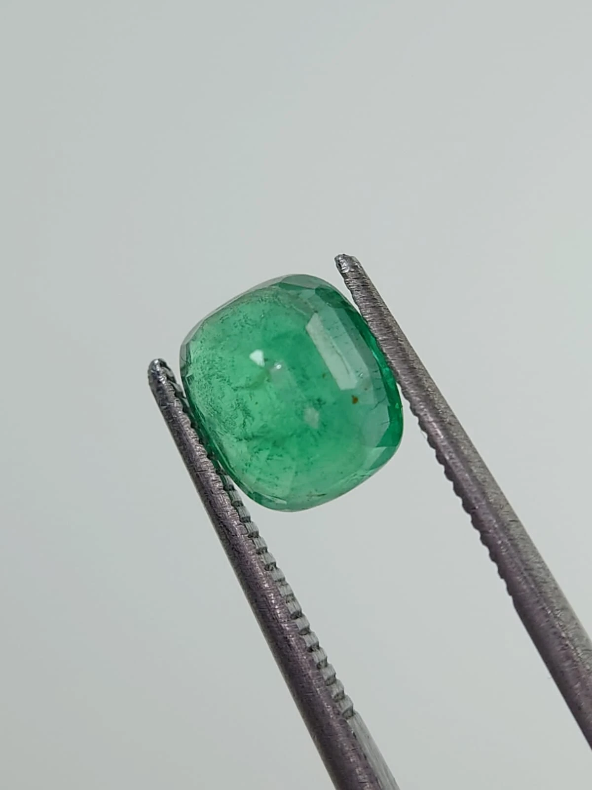 1.87ct Natural Emerald From Panjshir Afghanistan — view 1